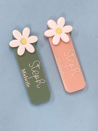 Daisy Name Badge